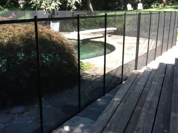 Riverside-Fence-BabyLoc-Pool-Fencing